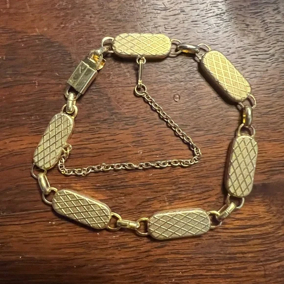 Vintage Damascene Style Bird Bracelet Gold Tone Black Enamel Link 7in - Picture 4 of 7